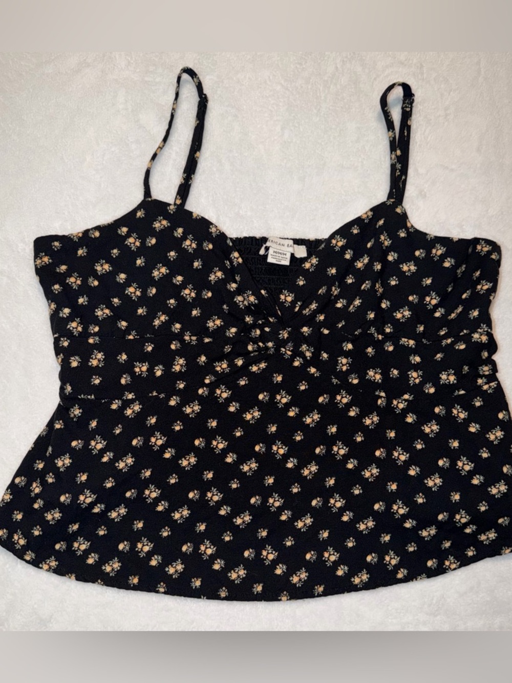 American Eagle Cropped Black Floral‎ Twist-Front Babydoll Cami Top - Size Medium